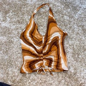 BRAND- UNKNOWN Had to cut tag out. GROOVY HALTER TOP CROP TOP